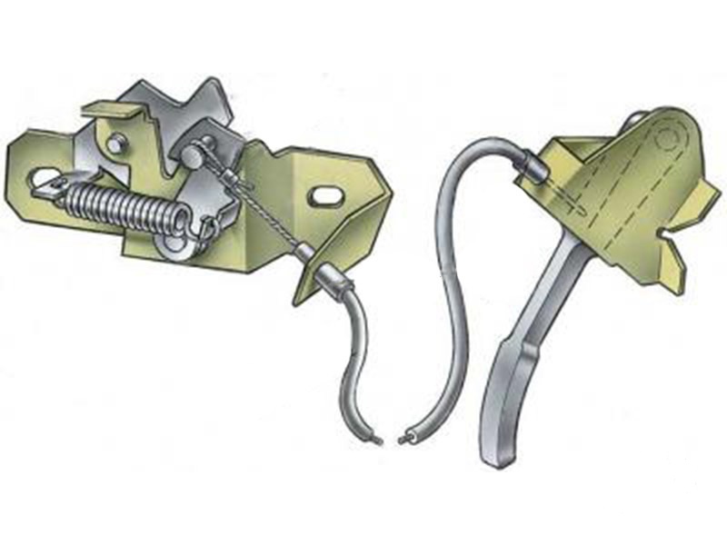 Как открыть капот, если порвался тросик